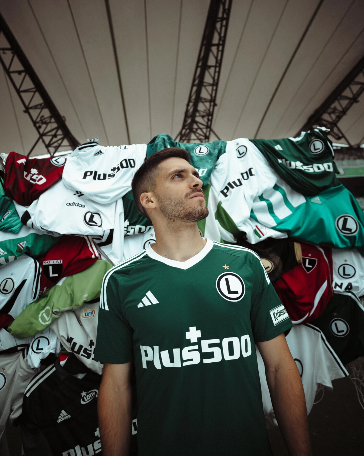 Imagem de contexto do artigo Venda de Vinagre desbloqueia Kovacevic no Légia de Varsóvia