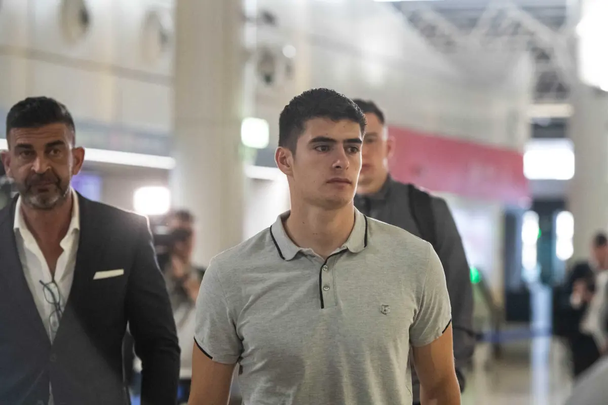 Imagem de contexto do artigo António Silva abdica das férias e apresenta-se mais cedo no Benfica