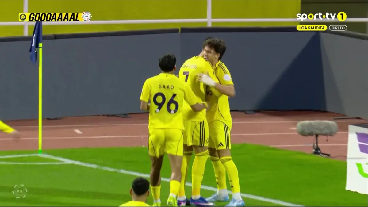 Imagem de contexto do artigo João Félix serve Cristiano Ronaldo de bandeja no Al Kholood-Al Nassr. Veja o golo