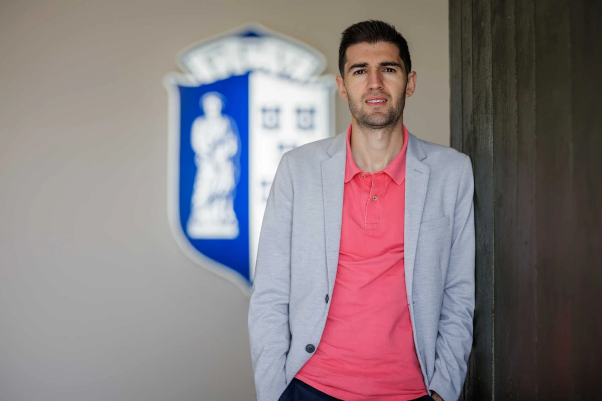 Toni Dovale (Créditos: Miguel Pereira/Global Imagens)