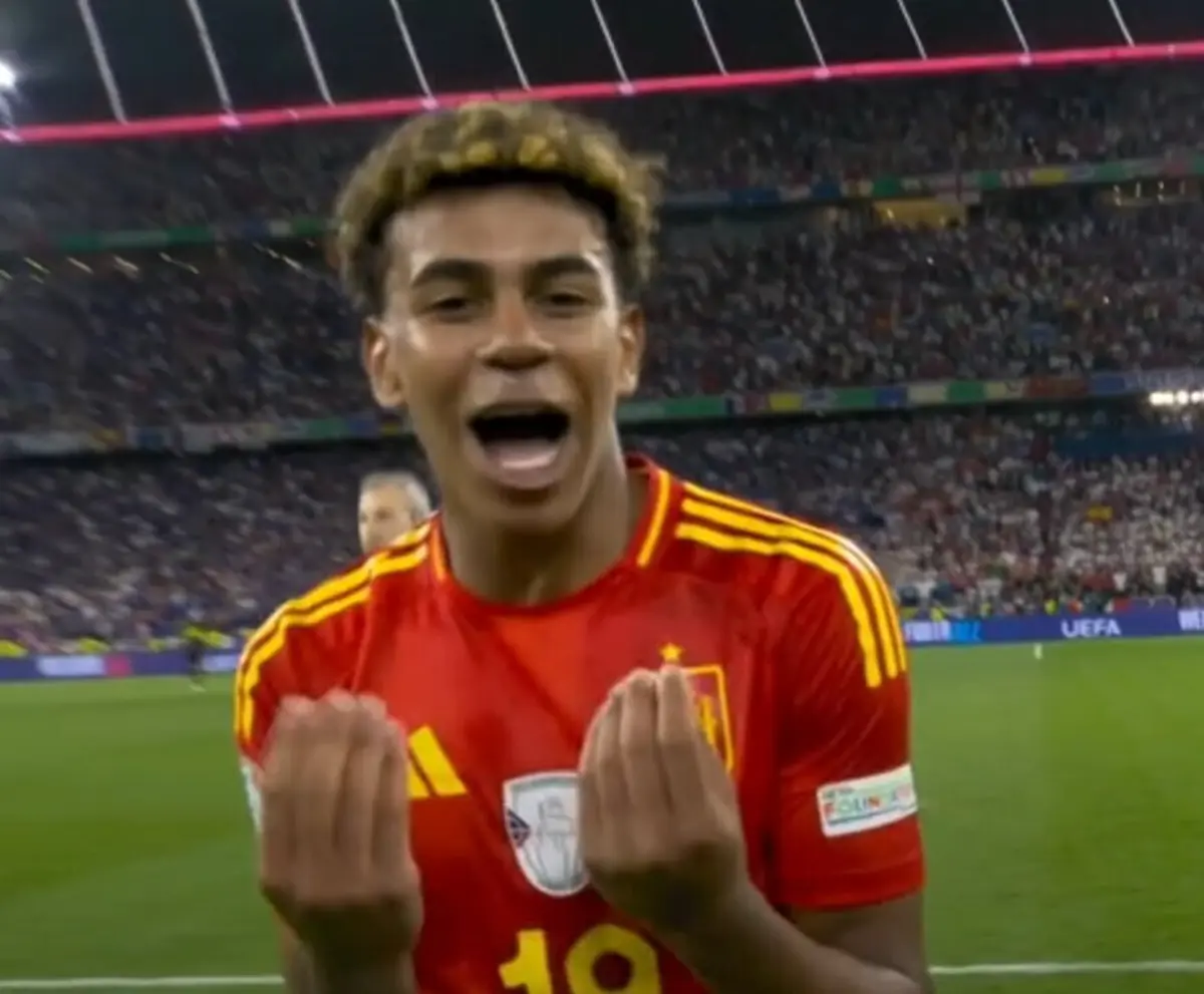 Imagem de contexto do artigo Lamine Yamal responde a Rabiot: "Fala, fala!". Veja as imagens