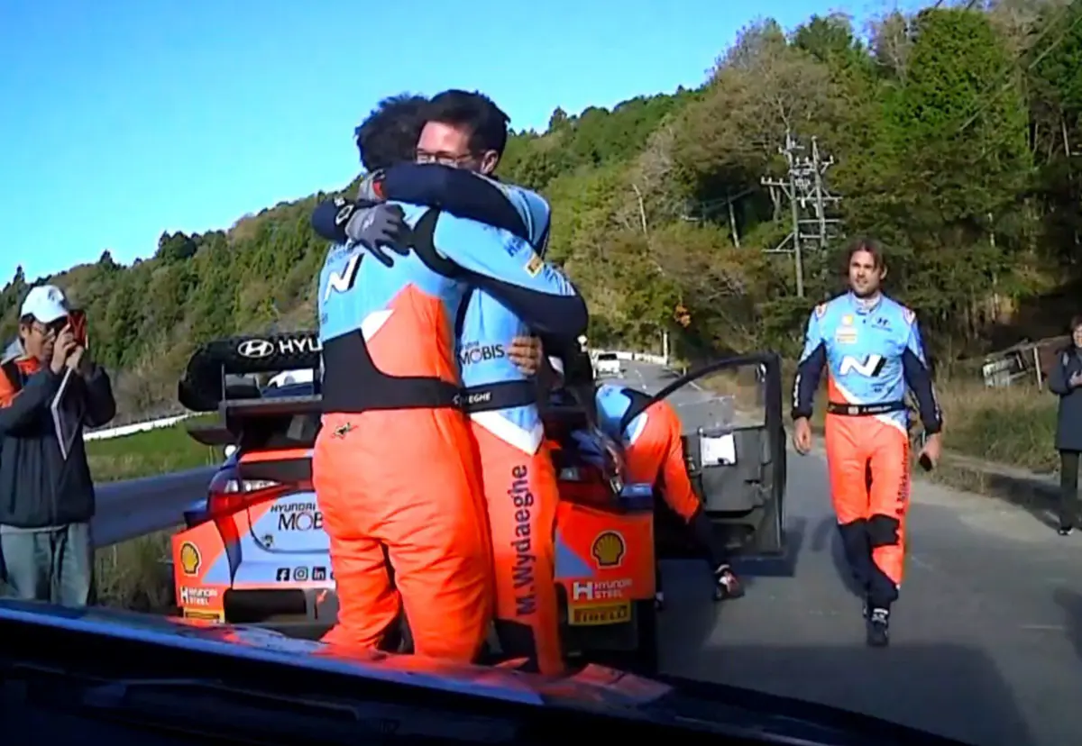 Imagem de contexto do artigo Thierry Neuville sagra-se campeão do mundo de ralis pela primeira vez