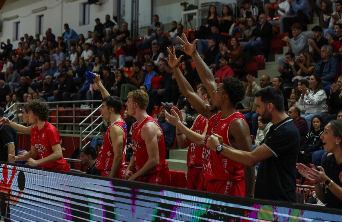 Imagem de contexto do artigo Liga Betclic Masculina: o resumo do Imortal-Vitória de Guimarães