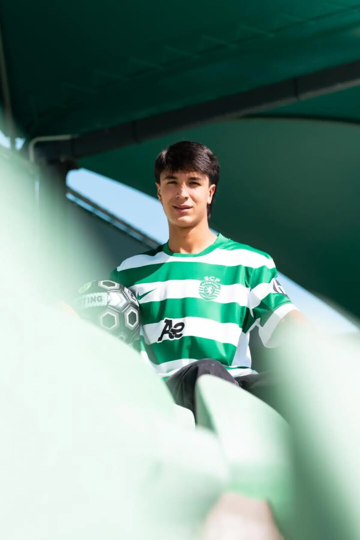 Imagem de contexto do artigo Extremo colombiano deixa Famalicão e reforça formação do Sporting