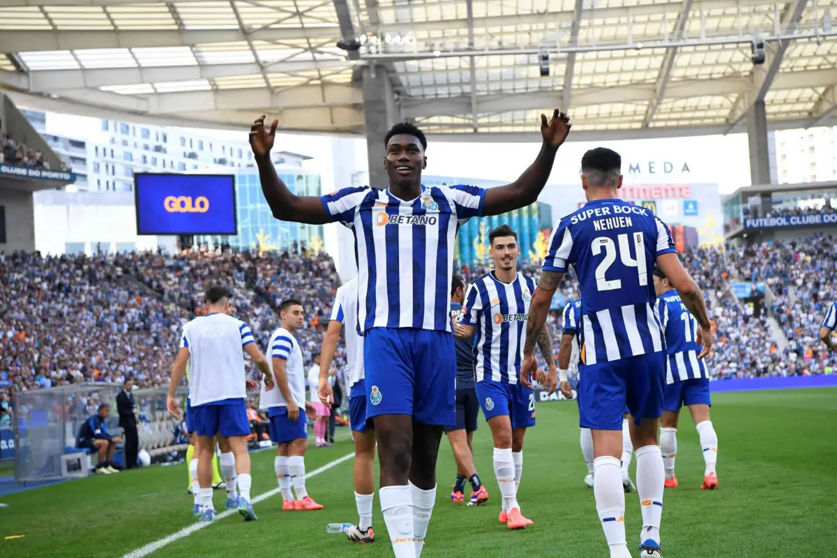 Samu festeja o golo (Créditos: AFP)