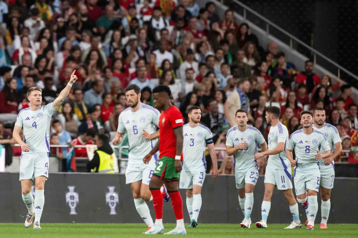 Portugal venceu a Escócia na Luz, mas esteve a perder (Créditos: AFP)