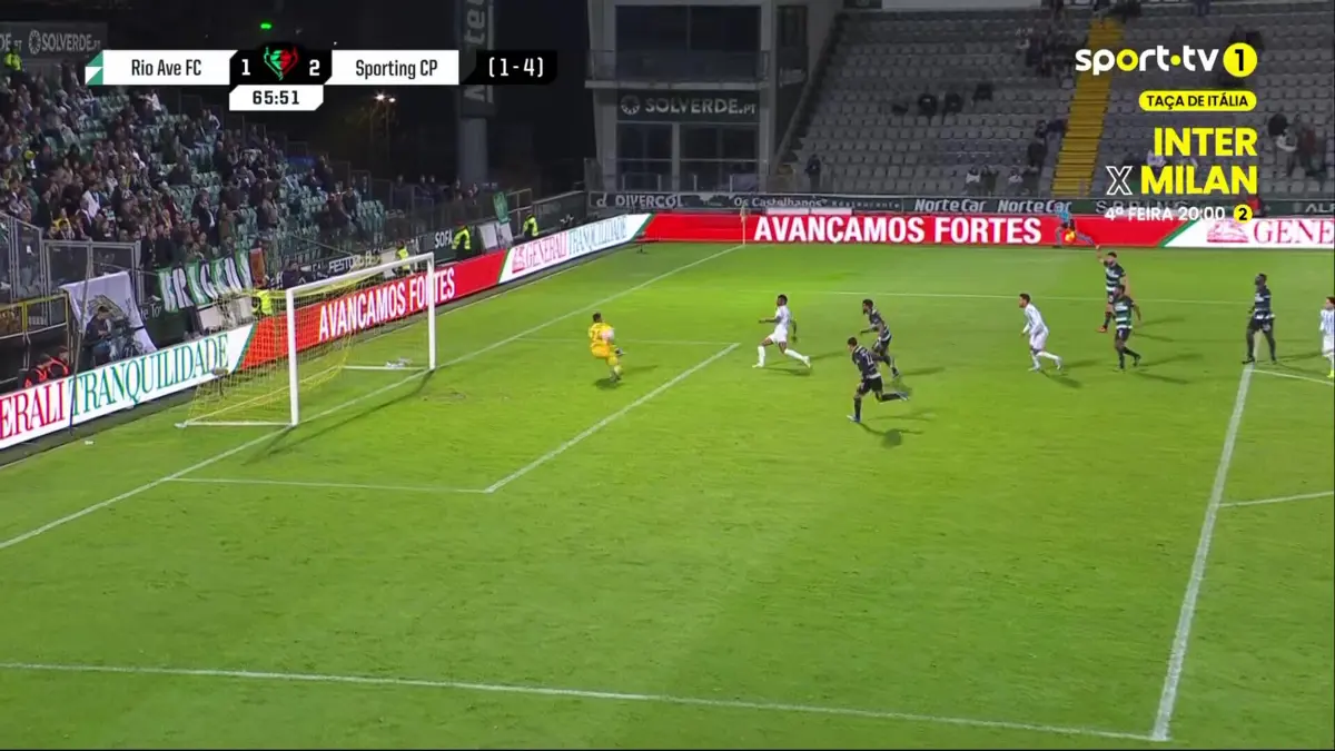 Imagem de contexto do artigo Rio Ave-Sporting: assistência de calcanhar e golo de André Luiz. Veja a jogada