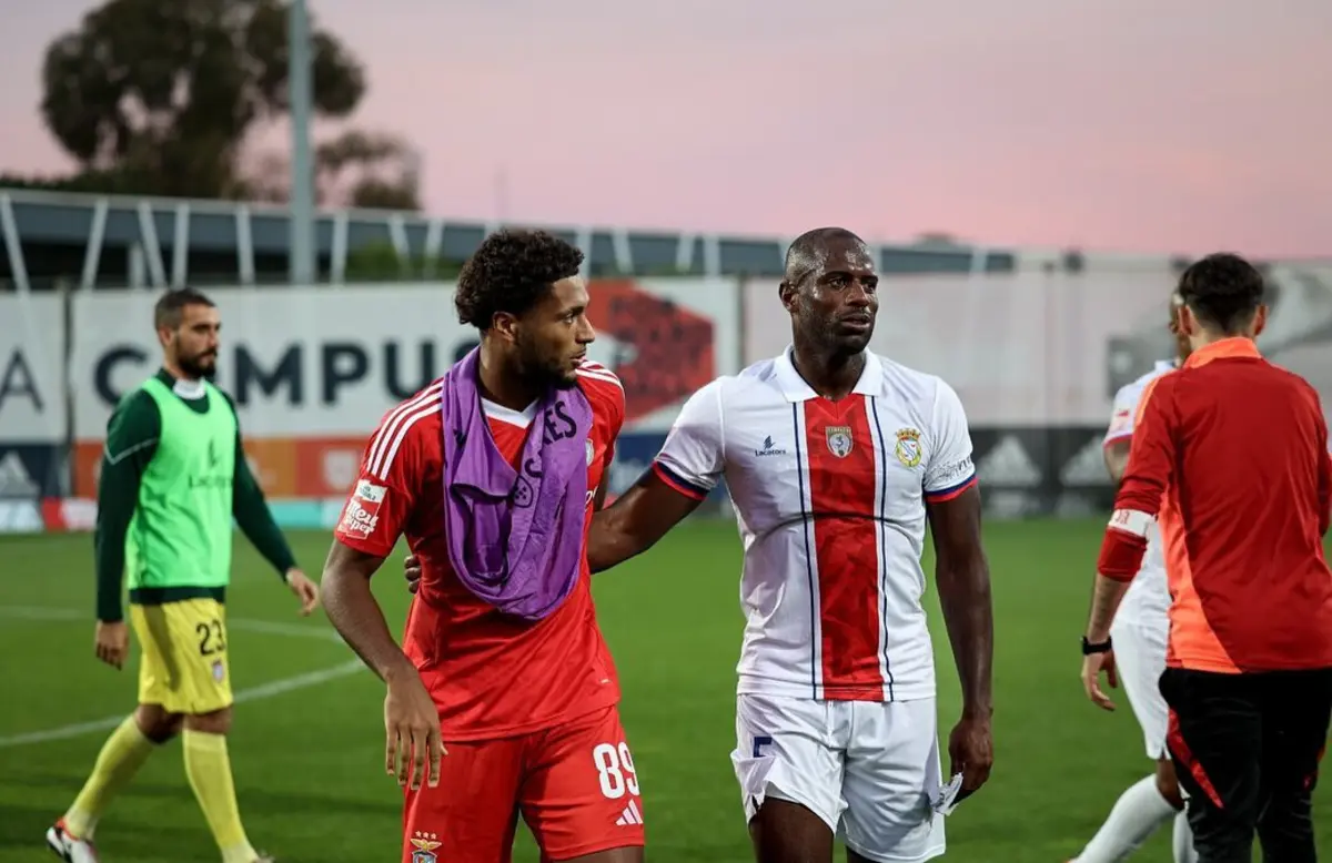 Gustavo e Fernando Varela (Reprodução: Instagram do jogador do Benfica B)