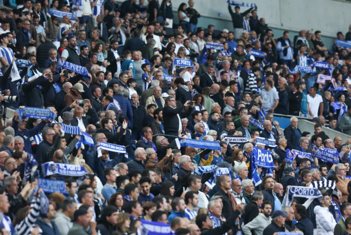 Imagem de contexto do artigo FC Porto suspende venda de bilhetes para deslocação a Barcelos
