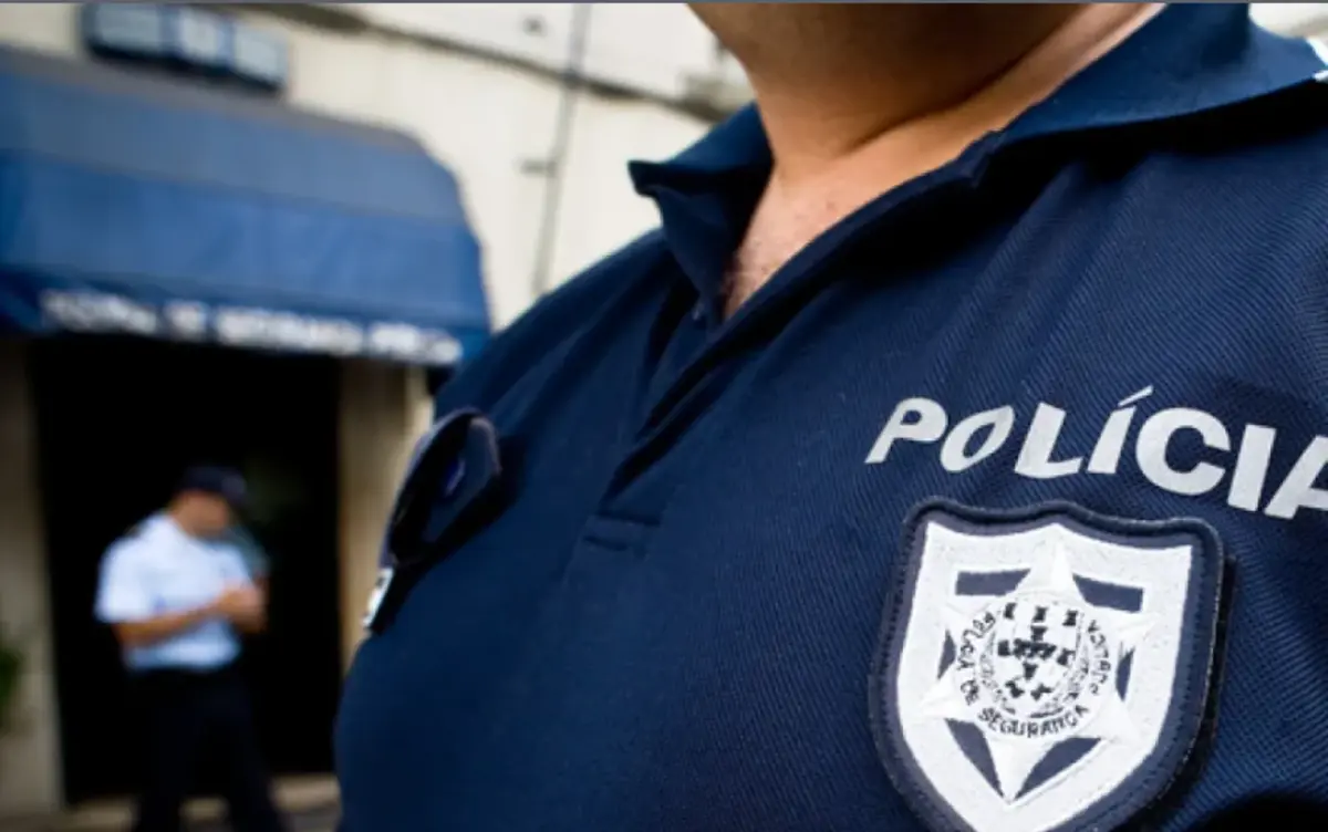 Imagem de contexto do artigo Agentes da PSP suspeitos de tortura ficam em prisão preventiva