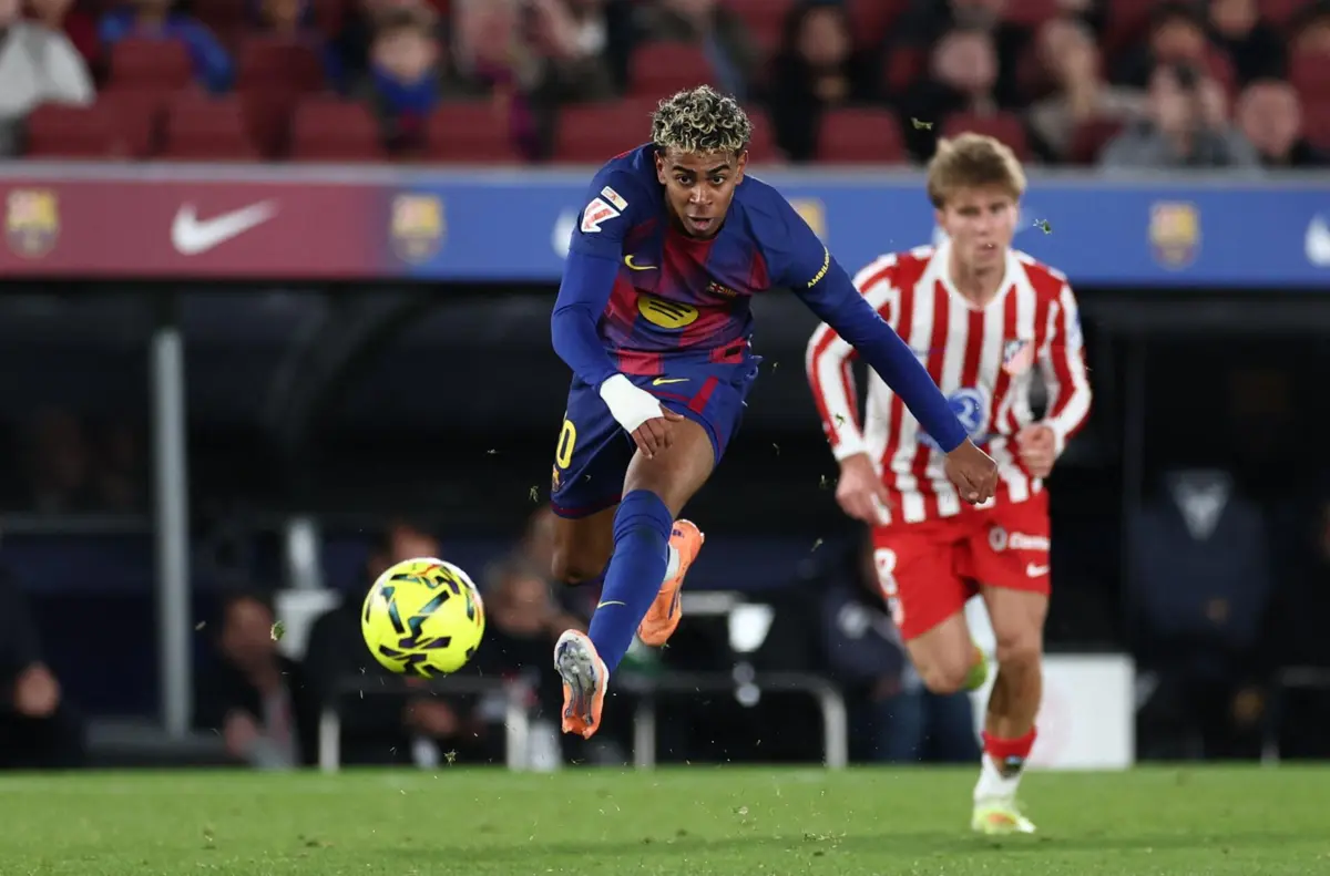 Lamine Yamal, craque do Barcelona