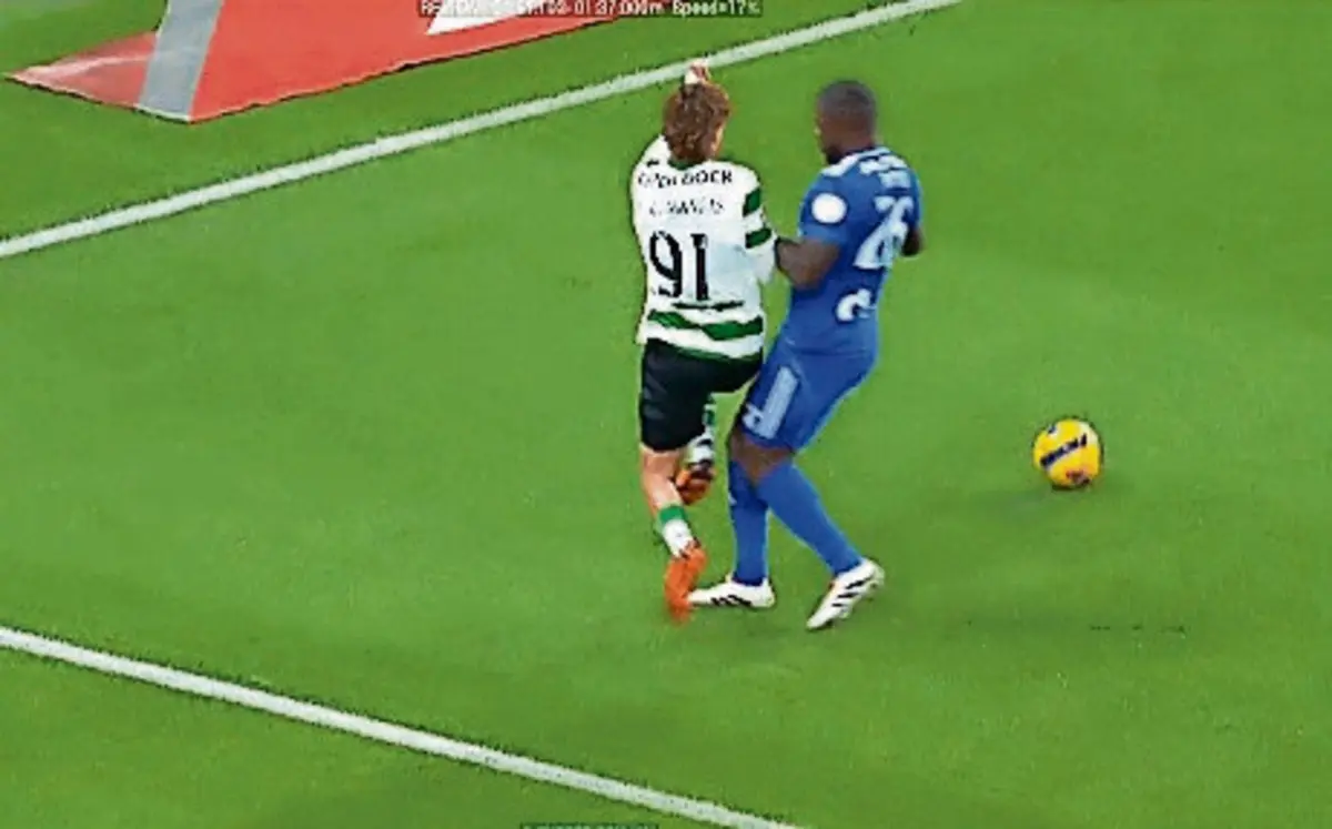 Imagem de contexto do artigo Tribunal O JOGO | Penálti revertido no Sporting-Aves SAD foi um lance bem ajuizado?