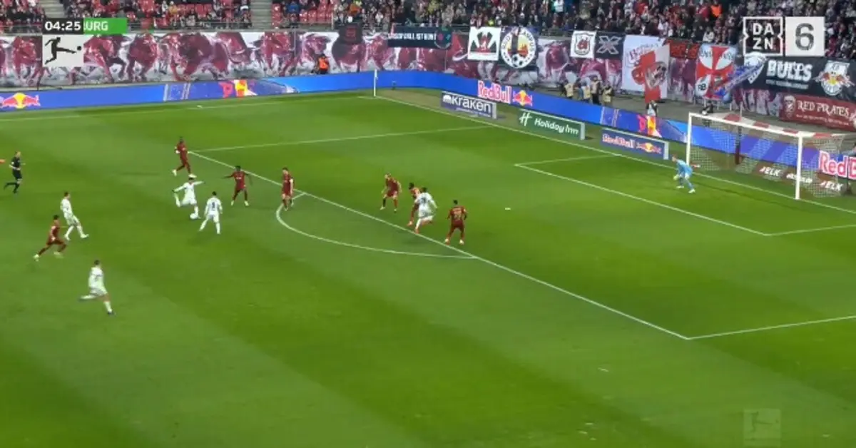 Golo de Tiago Tomás (créditos: DAZN Portugal)