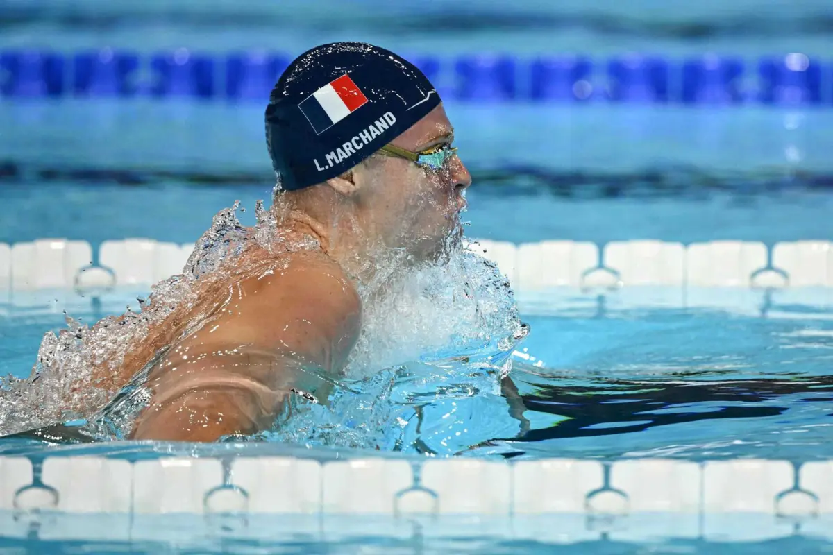 Léon Marchand (Créditos: AFP)