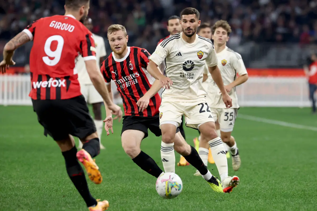 Aouar contra o Milan (COLIN MURTY AFP)