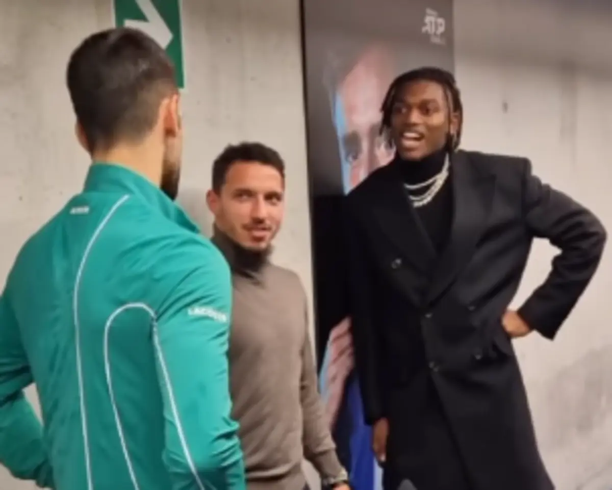 Imagem de contexto do artigo Djokovic brinca com Rafael Leão: "A minha velocidade está quase como a tua"