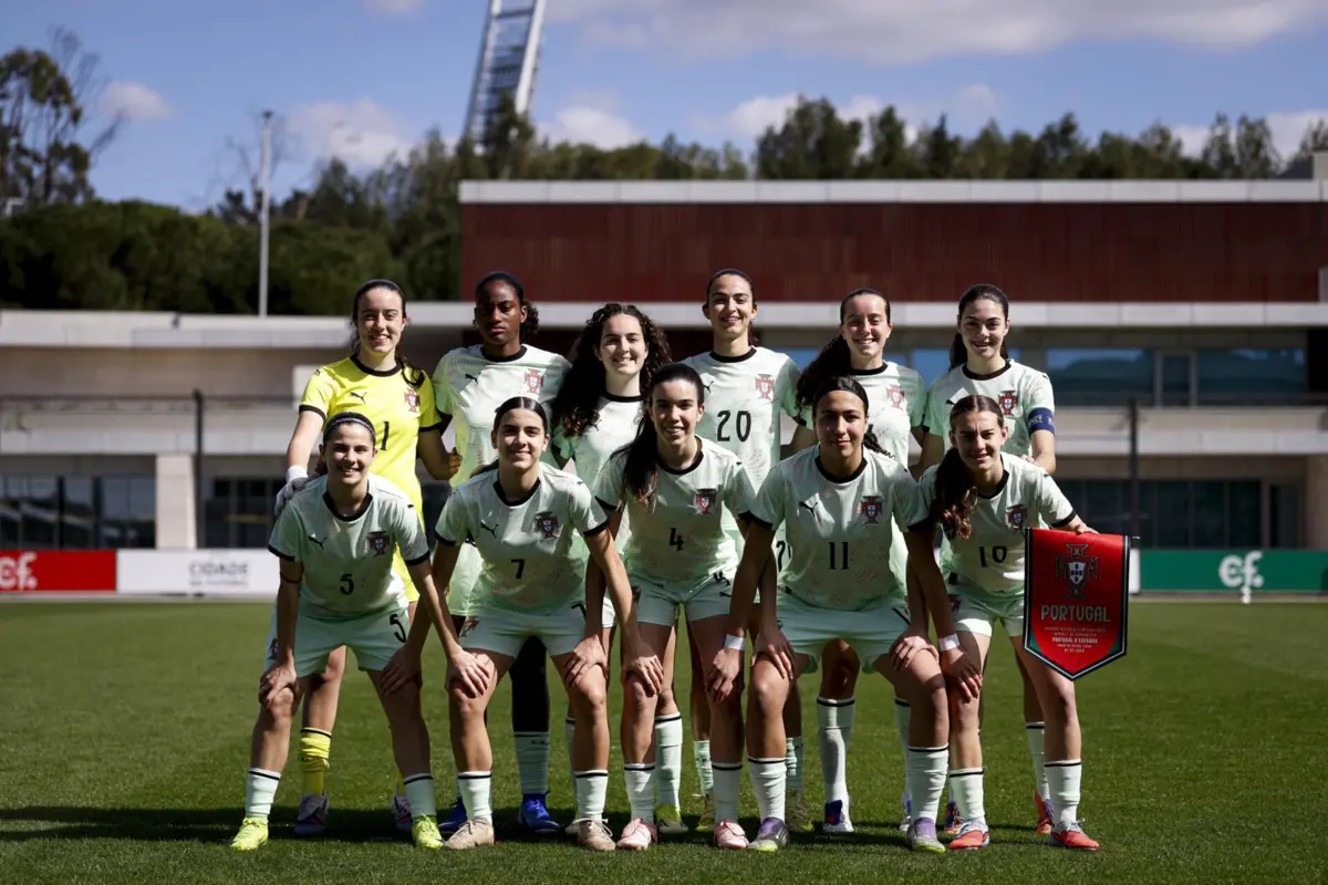 Imagem de contexto do artigo Portugal empata com Espanha e falha qualificação para o Europeu feminino sub-17