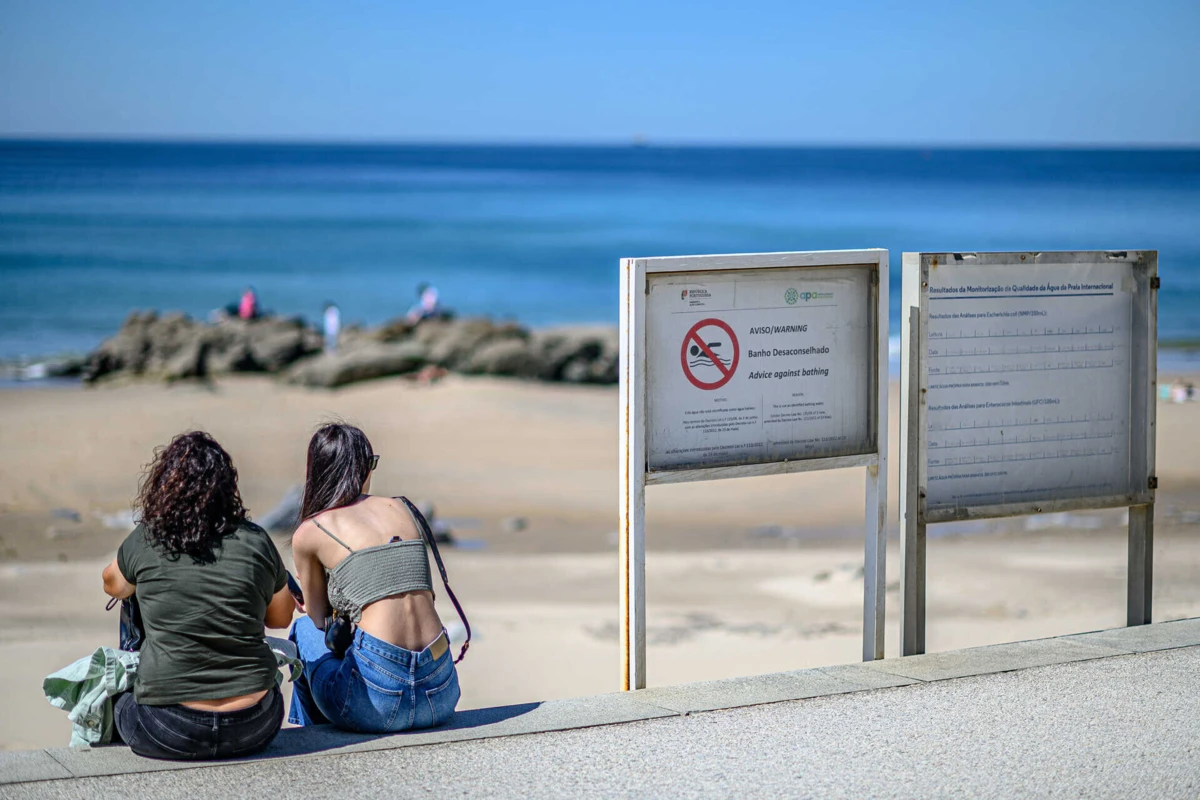 Água da praia de Matosinhos está contaminada