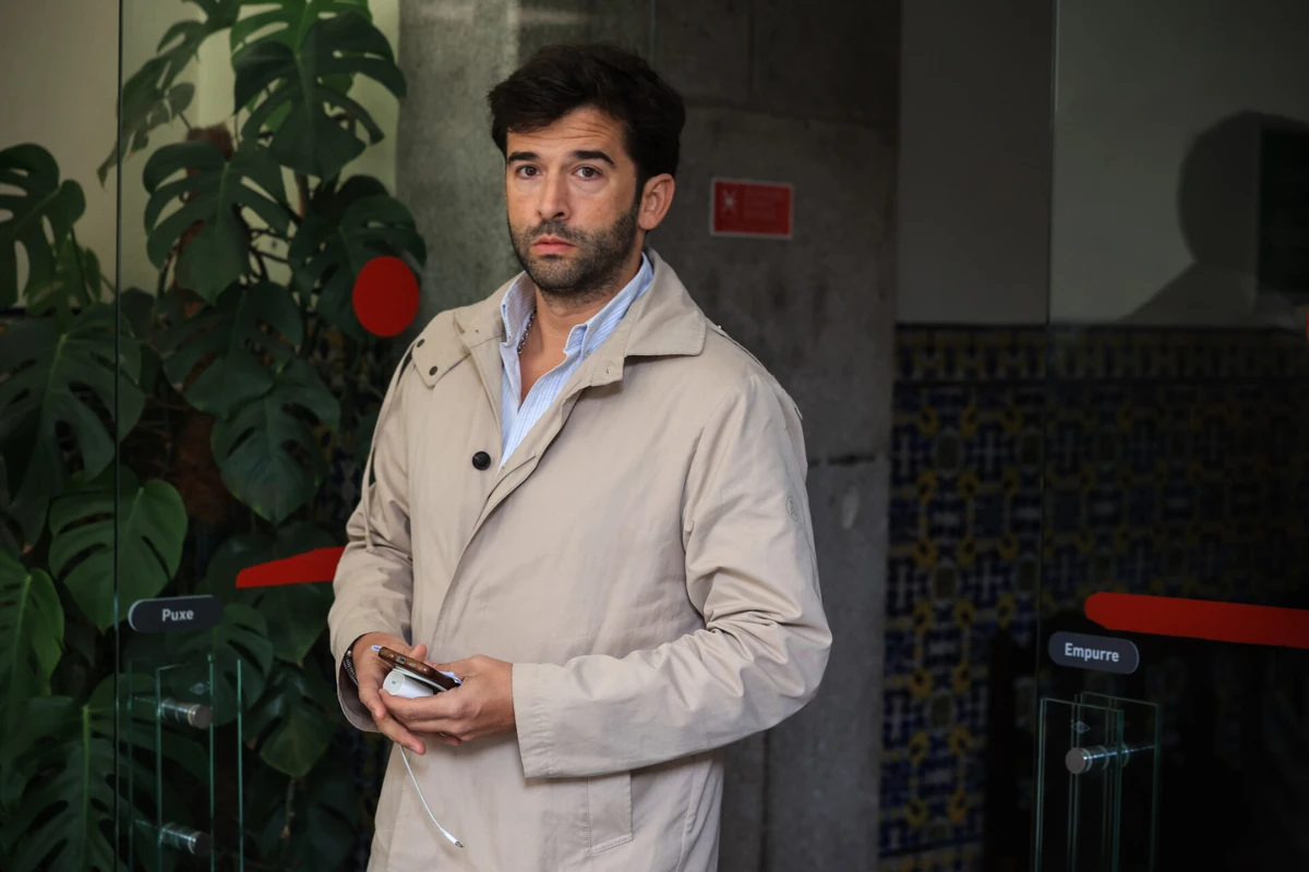 Imagem de contexto do artigo Advogado de Vítor e Bruno Aleixo acusa Henrique Ramos de ter ameaçado os seus clientes