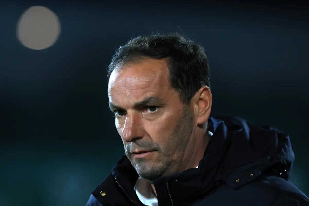 Imagem de contexto do artigo Petit: "Tivemos de arriscar e fomos felizes com um grande golo do Morais"