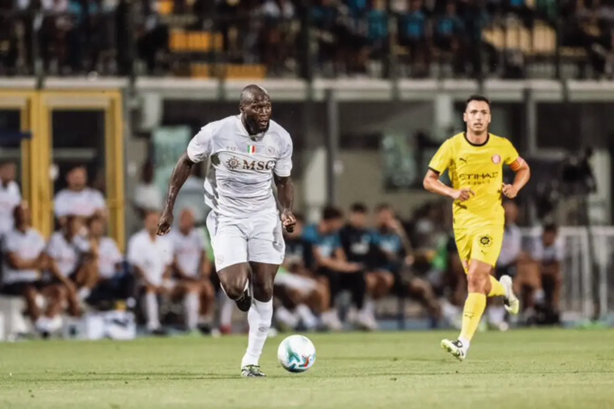 Lukaku (créditos: Nápoles)