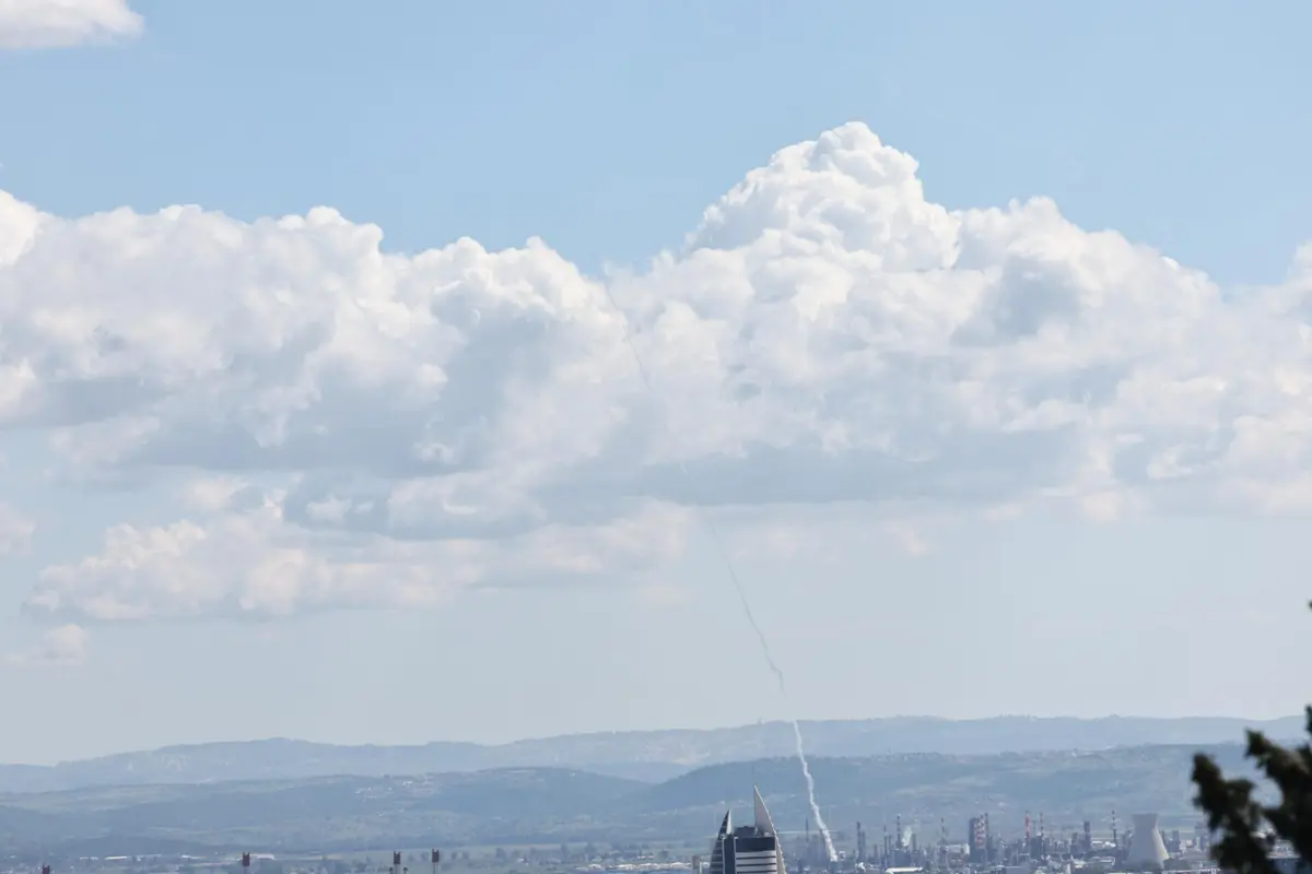 Imagem de contexto do artigo Pelo menos 40 mortos em ataque a uma escola no sul do Irão