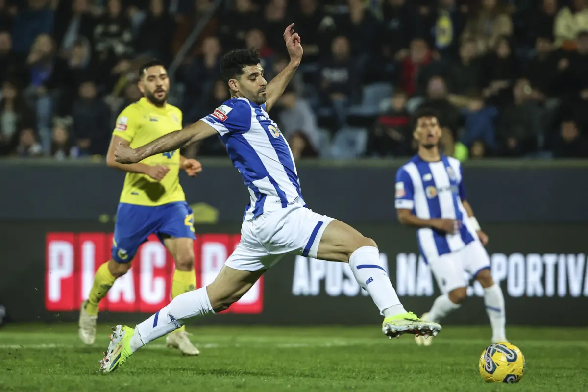 Taremi no jogo de Arouca (Créditos: Tony Dias/Global Imagens)