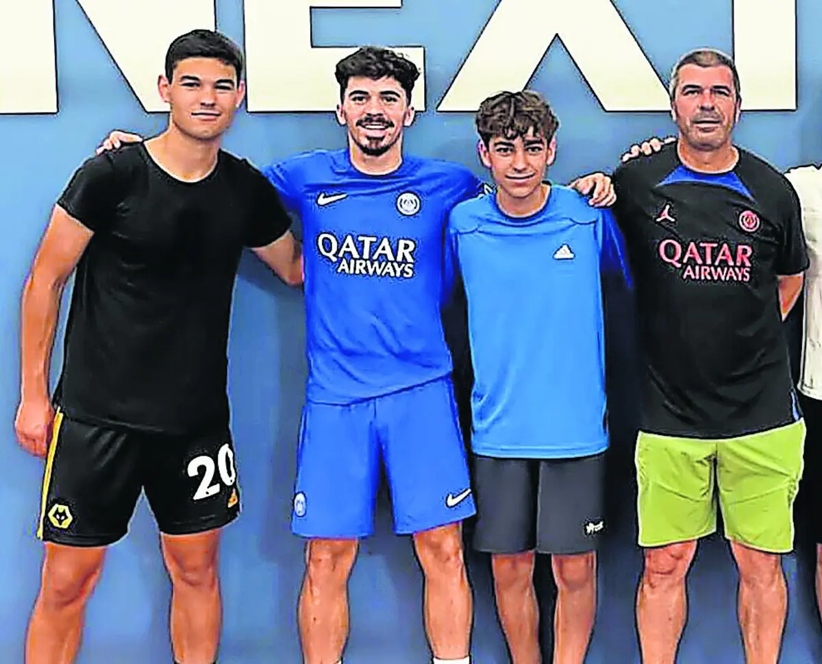 David Castro, Vitinha, o irmão mais novo e Vítor Manuel (Créditos: D.R.)