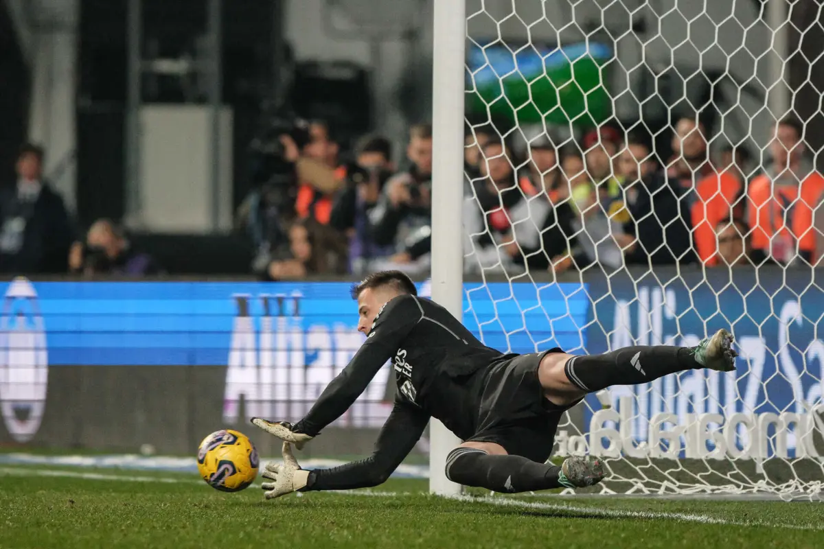 Trubin perto do recorde da década