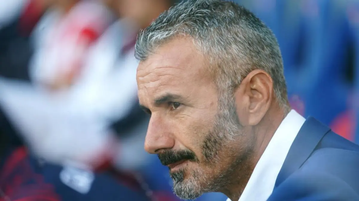 Imagem de contexto do artigo Oficial: Ivo Vieira é o sucessor de Luís Pinto no comando do Tondela