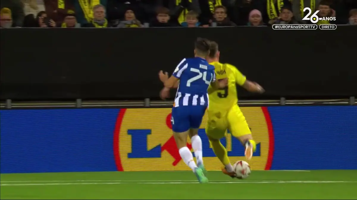 Imagem de contexto do artigo Parada e resposta: Hogh empata o Bodo/Glimt-FC Porto. Veja o lance