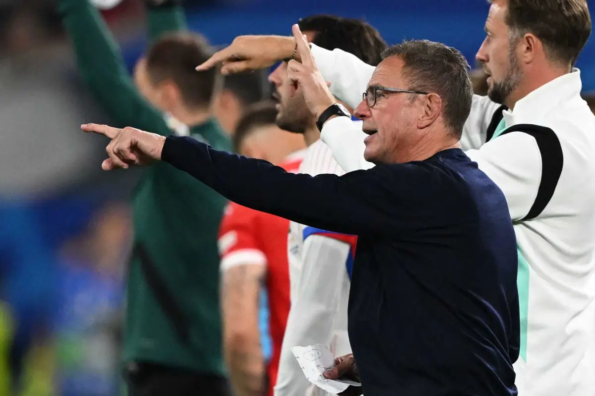 Ralf Rangnick (Créditos: PATRICIA DE MELO MOREIRA / AFP)