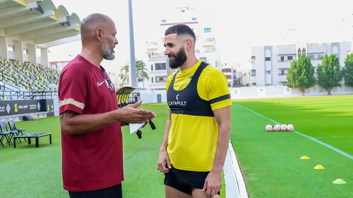 Imagem de contexto do artigo Discussão entre Nuno Espírito Santo e Benzema: “Parece que tens preguiça…”