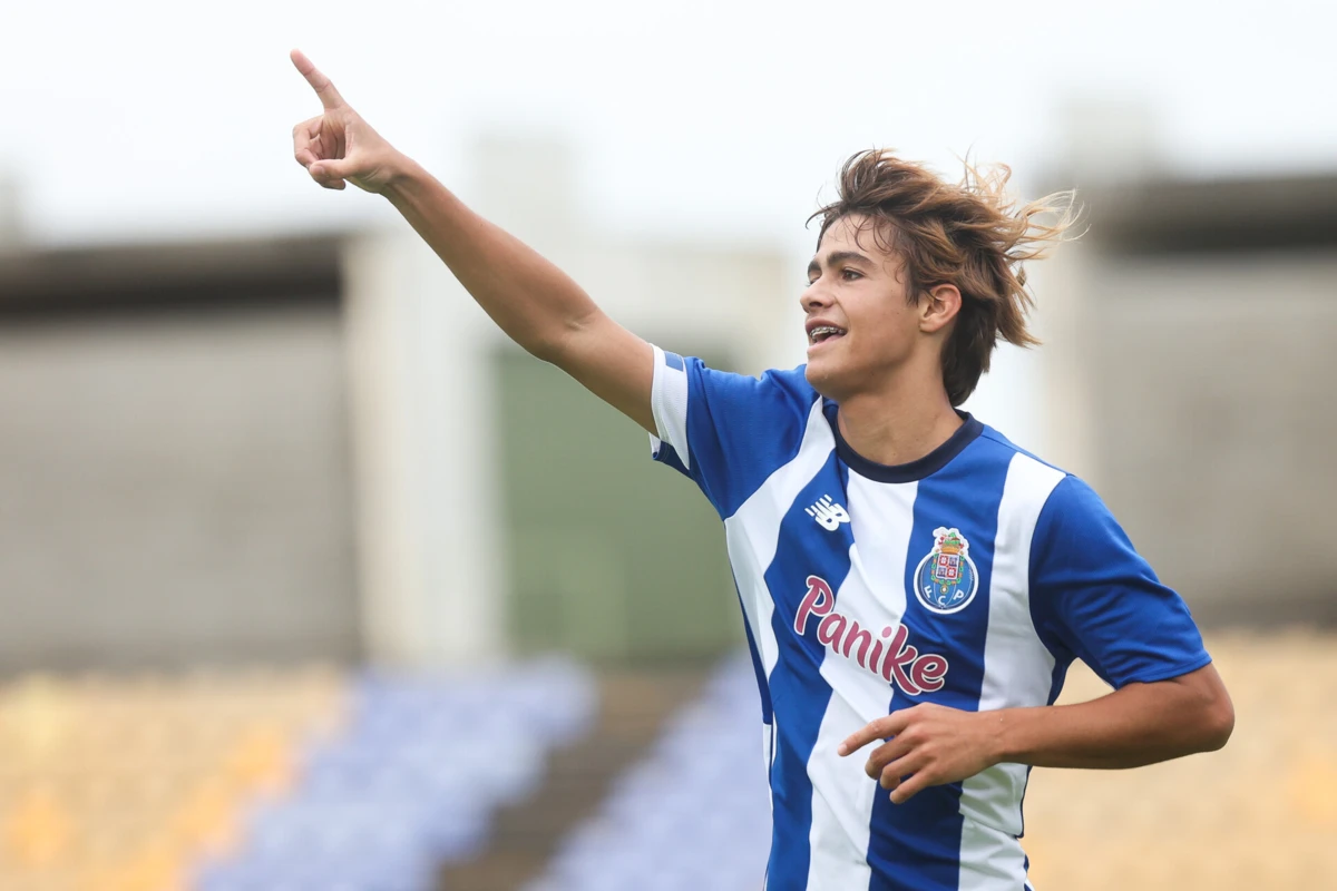 Imagem de contexto do artigo Rodrigo Mora, do FC Porto B, faz história no futebol português
