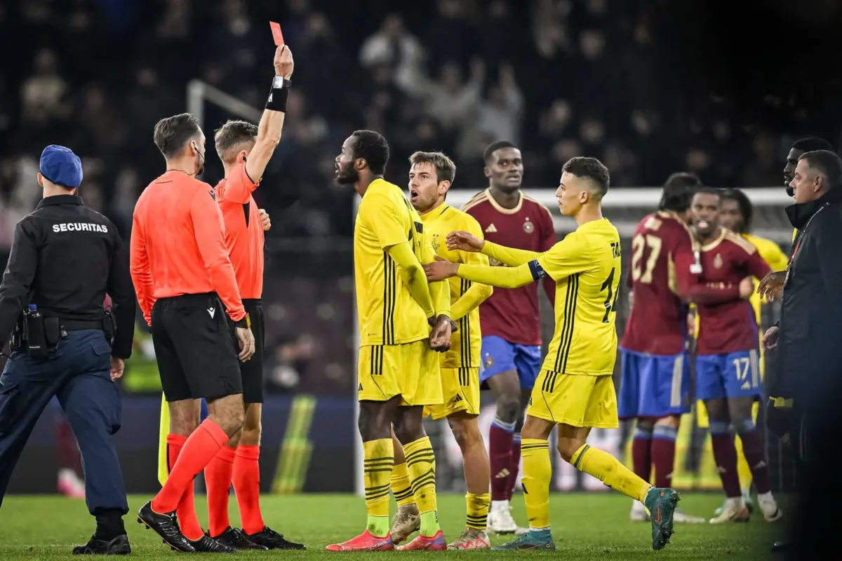 Imagem de contexto do artigo Teste de expulsão temporária devido a reclamação com árbitros foi aprovado