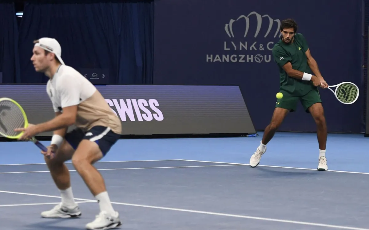 Francisco Cabral, à direita