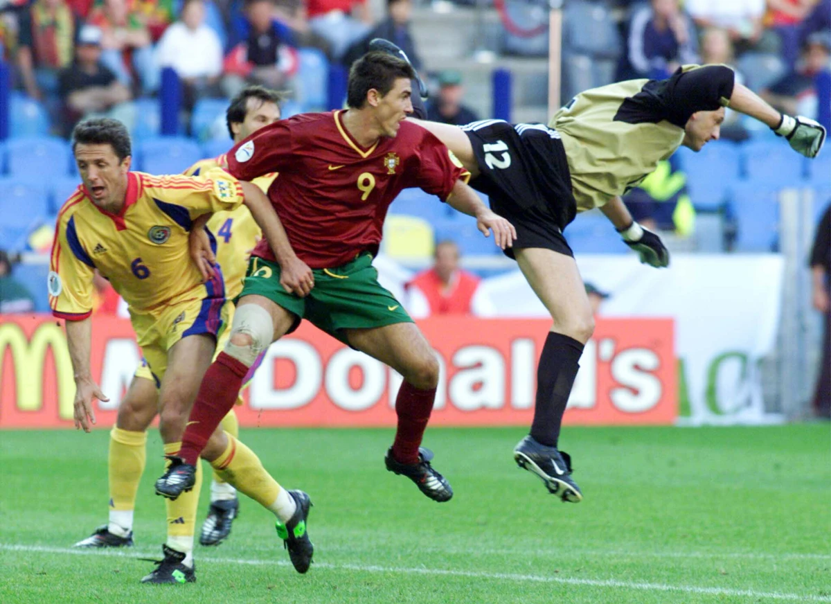 Sá Pinto em ação no Euro'2000