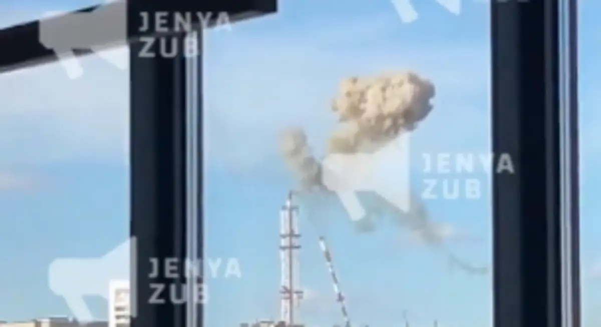 Torre de televisão de Kharkiv destruída após ataque russo