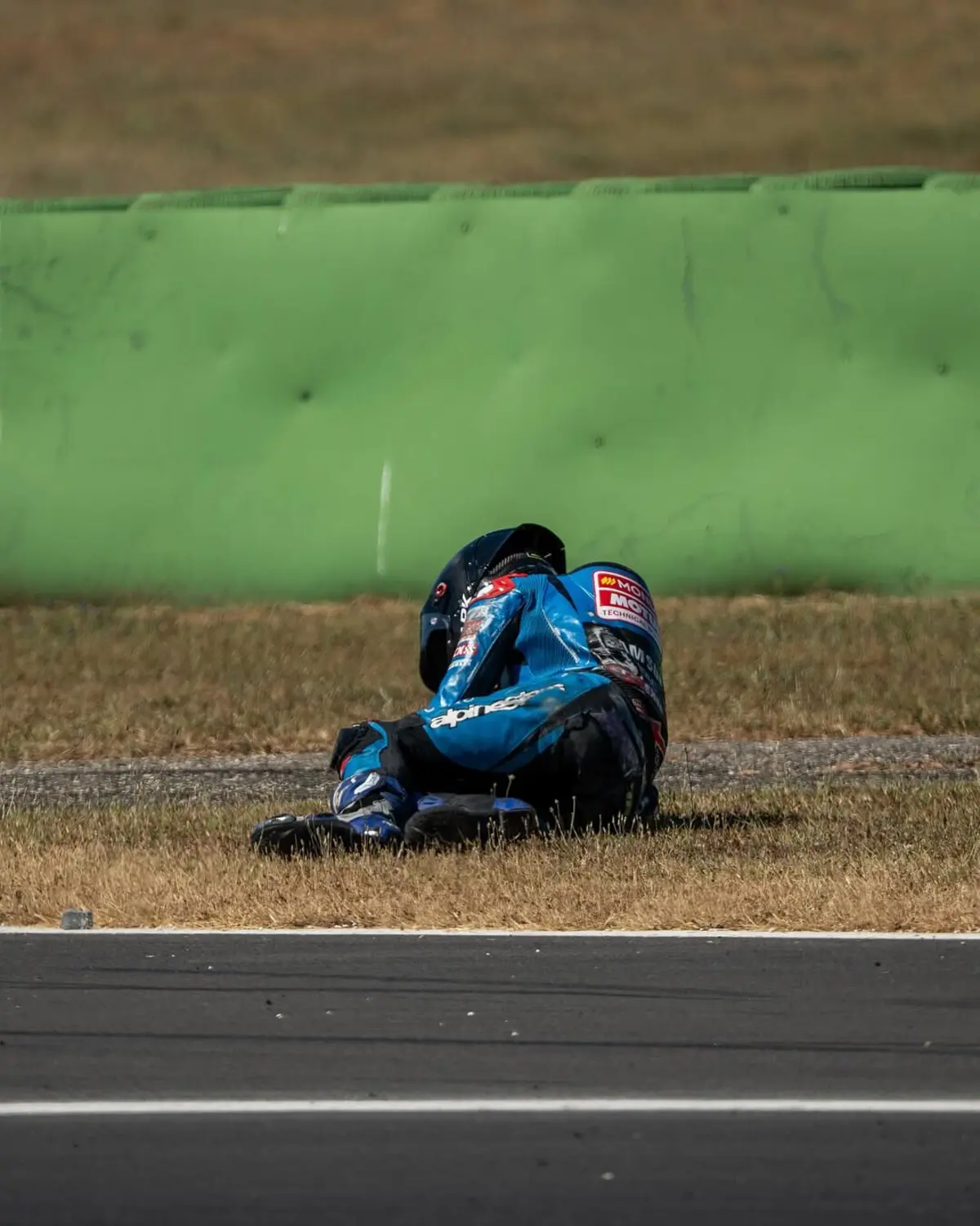Imagem de contexto do artigo Promessa do motociclismo espanhol morre após acidente nos treinos em circuito de Aragão