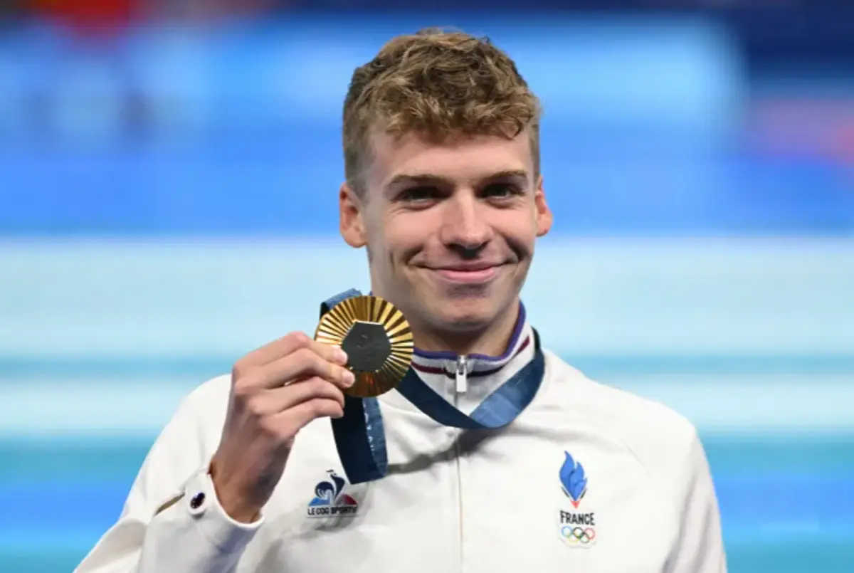 Léon Marchand (Créditos: AFP)