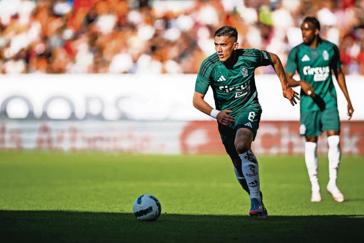 Sotiris esteve cedido nas duas últimas épocas (créditos: JASPER JACOBS  / AFP)