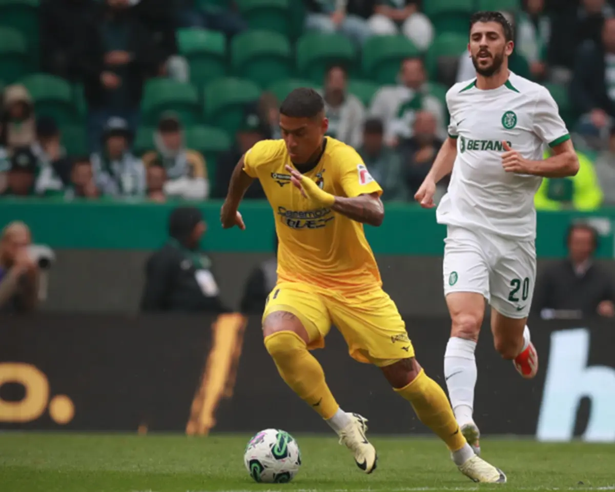 Imagem de contexto do artigo Carlinhos não desiste: "A Liga ainda não acabou..."