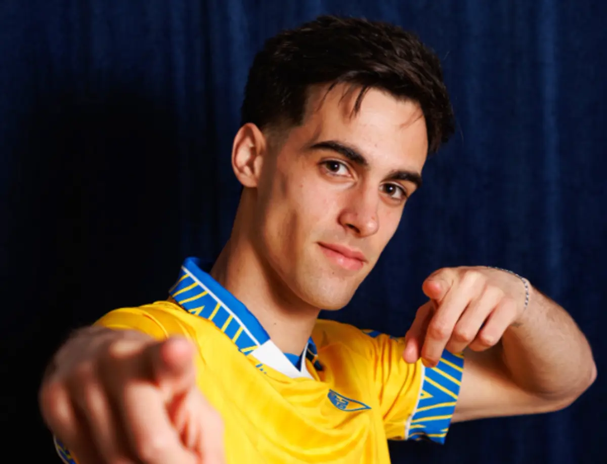 Imagem de contexto do artigo Peixinho renova até 2028 pelo Estoril: "Muito orgulhoso"