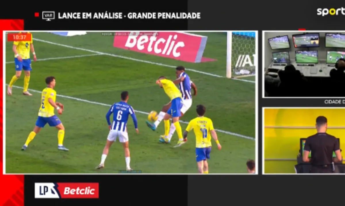Imagem de contexto do artigo Tribunal O JOGO | Penálti bem assinalado por falta de José Fontán sobre Samu?