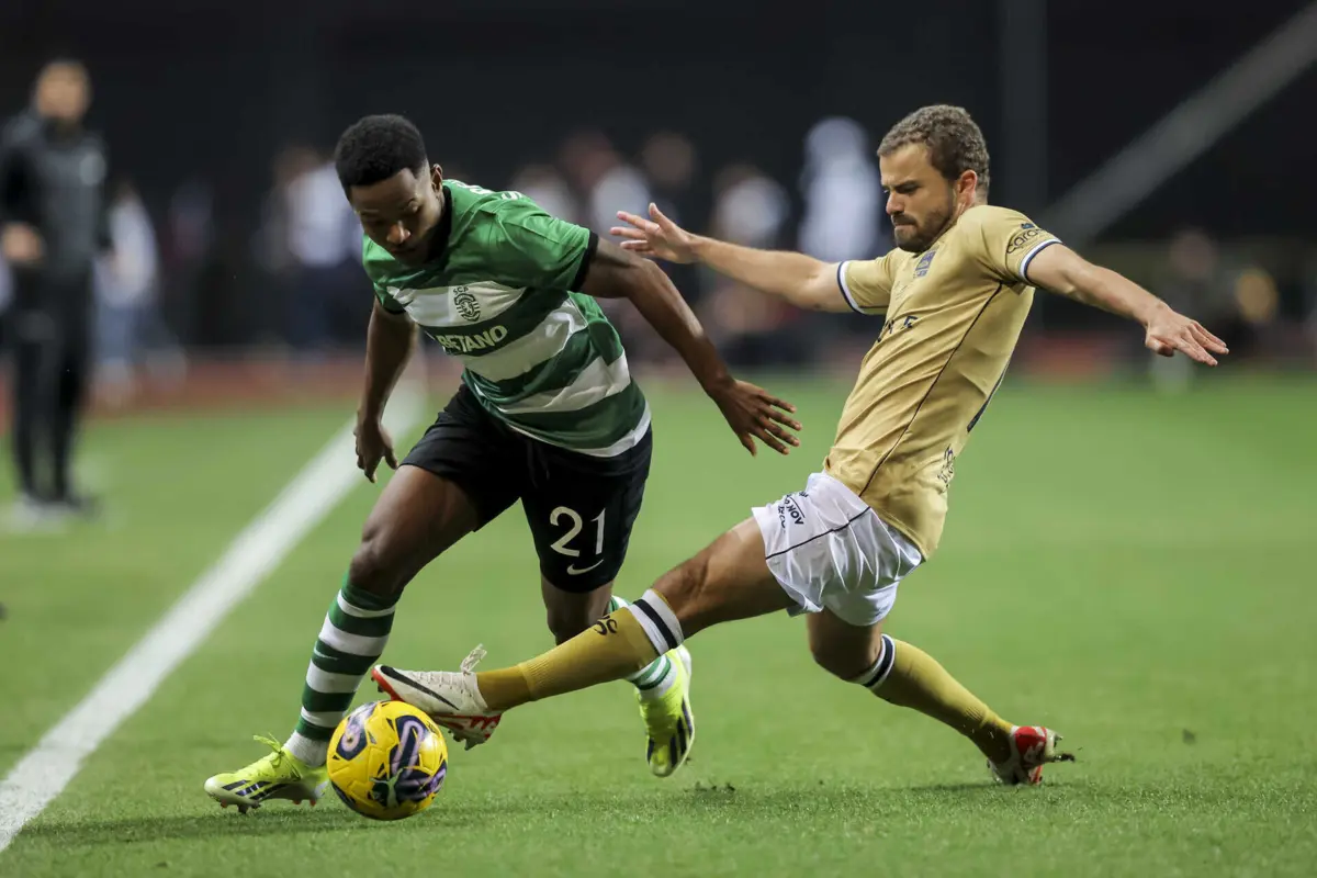 Geny Catamo, à esquerda (Créditos: Gerardo Santos / Global Imagens)