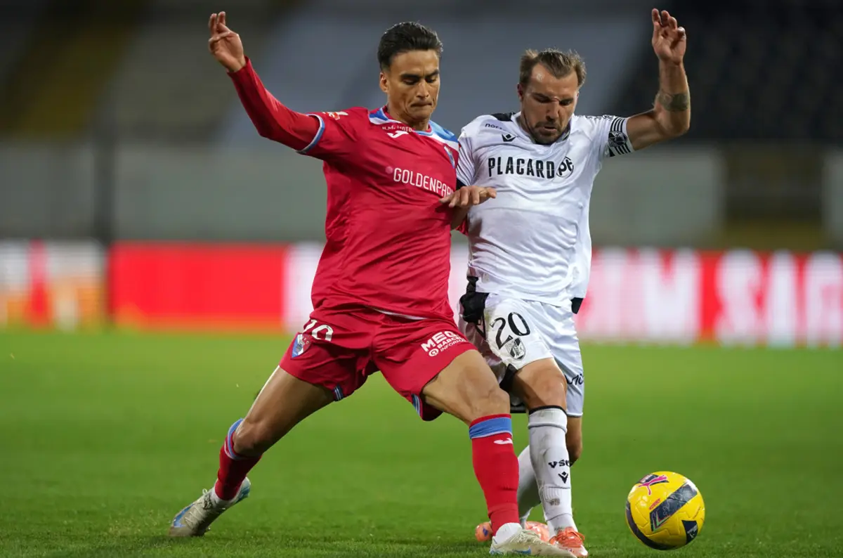 Hevertton e Samu num intenso duelo