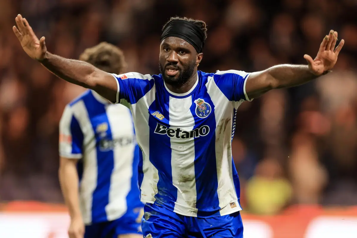 Terem Moffi marcou ao Arouca