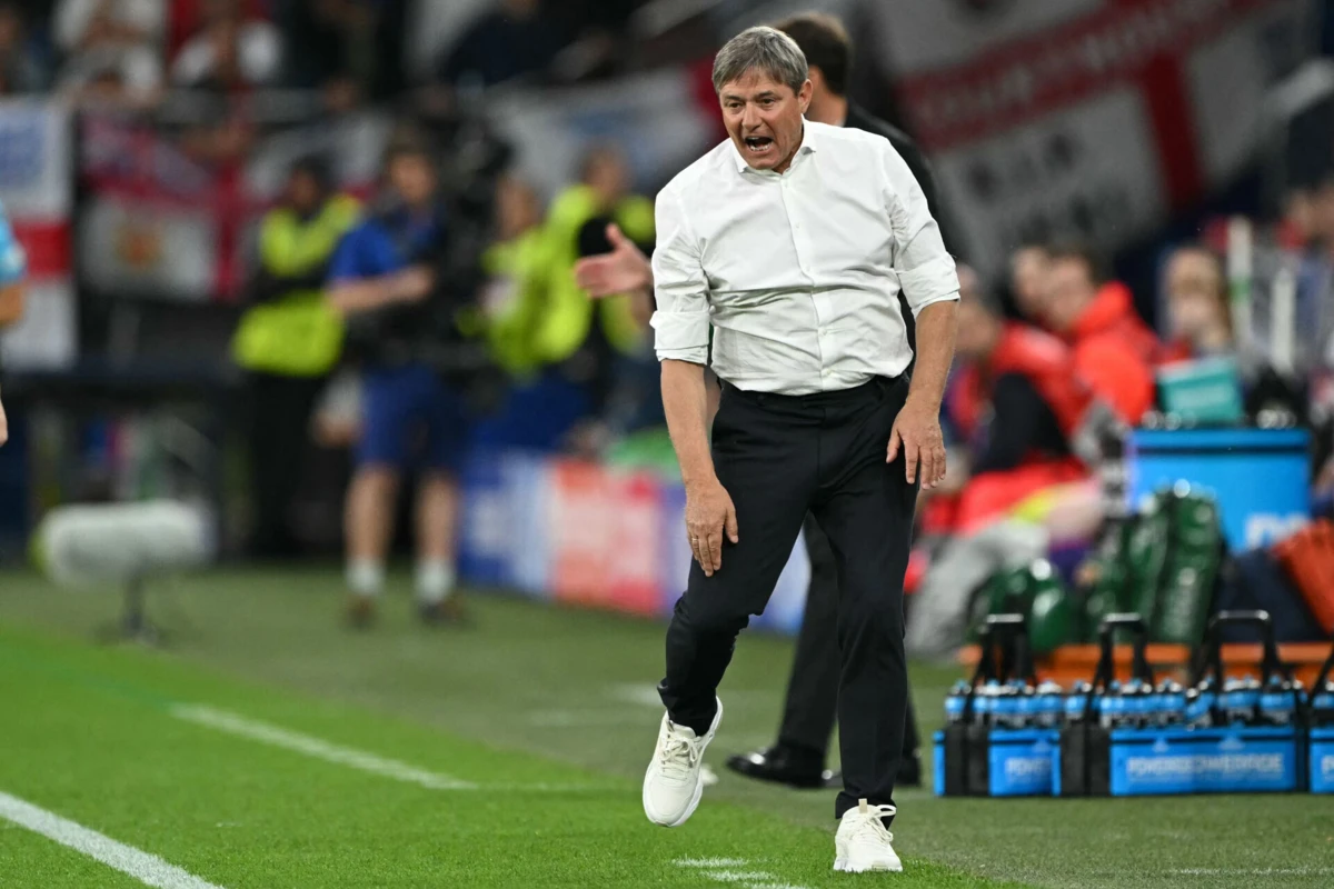 Imagem de contexto do artigo Stojkovic: "Não há necessidade de esconder a cabeça na areia. Deixámos imagem positiva"