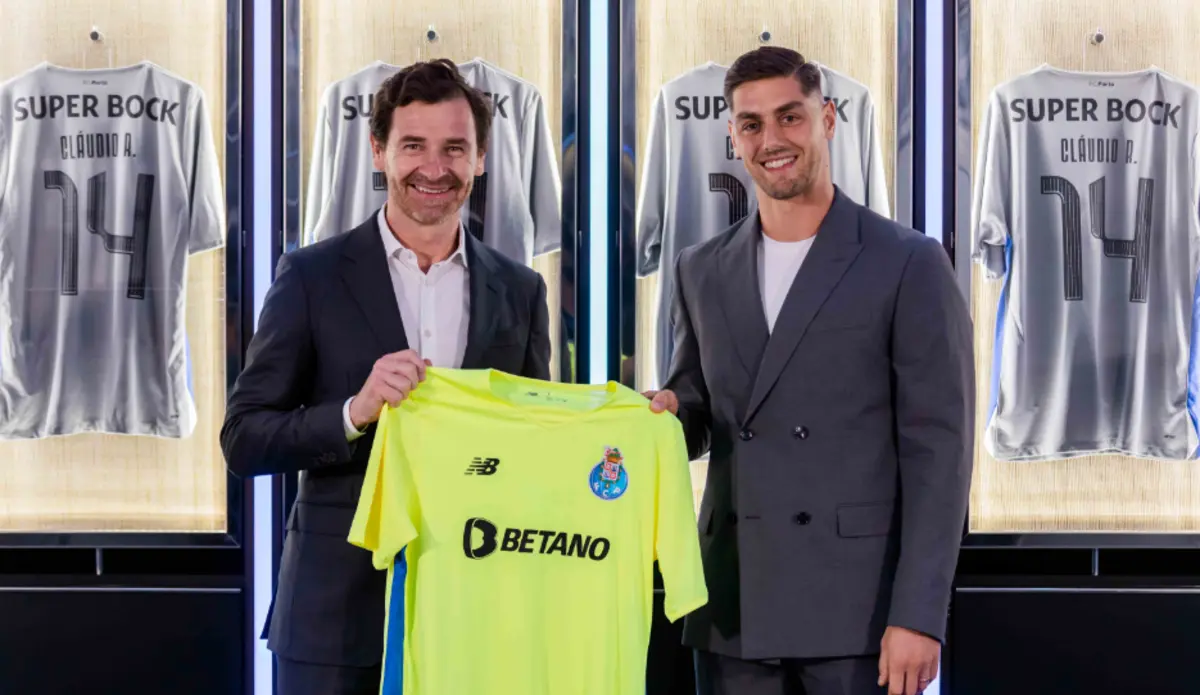 Villas-Boas e Cláudio Ramos (Créditos: FC Porto)