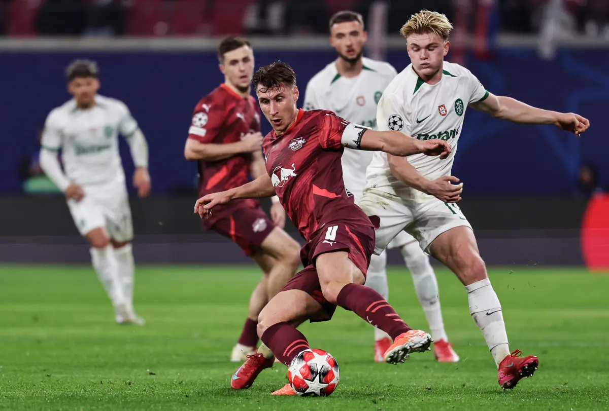 Harder e Orban (Créditos: EPA Filip Singer)